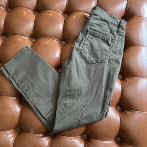 Like New! Buffalo David Bitton Skinny Pants